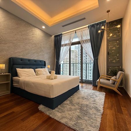 Royce Residences By Romeo Bnb Куала-Лумпур Экстерьер фото