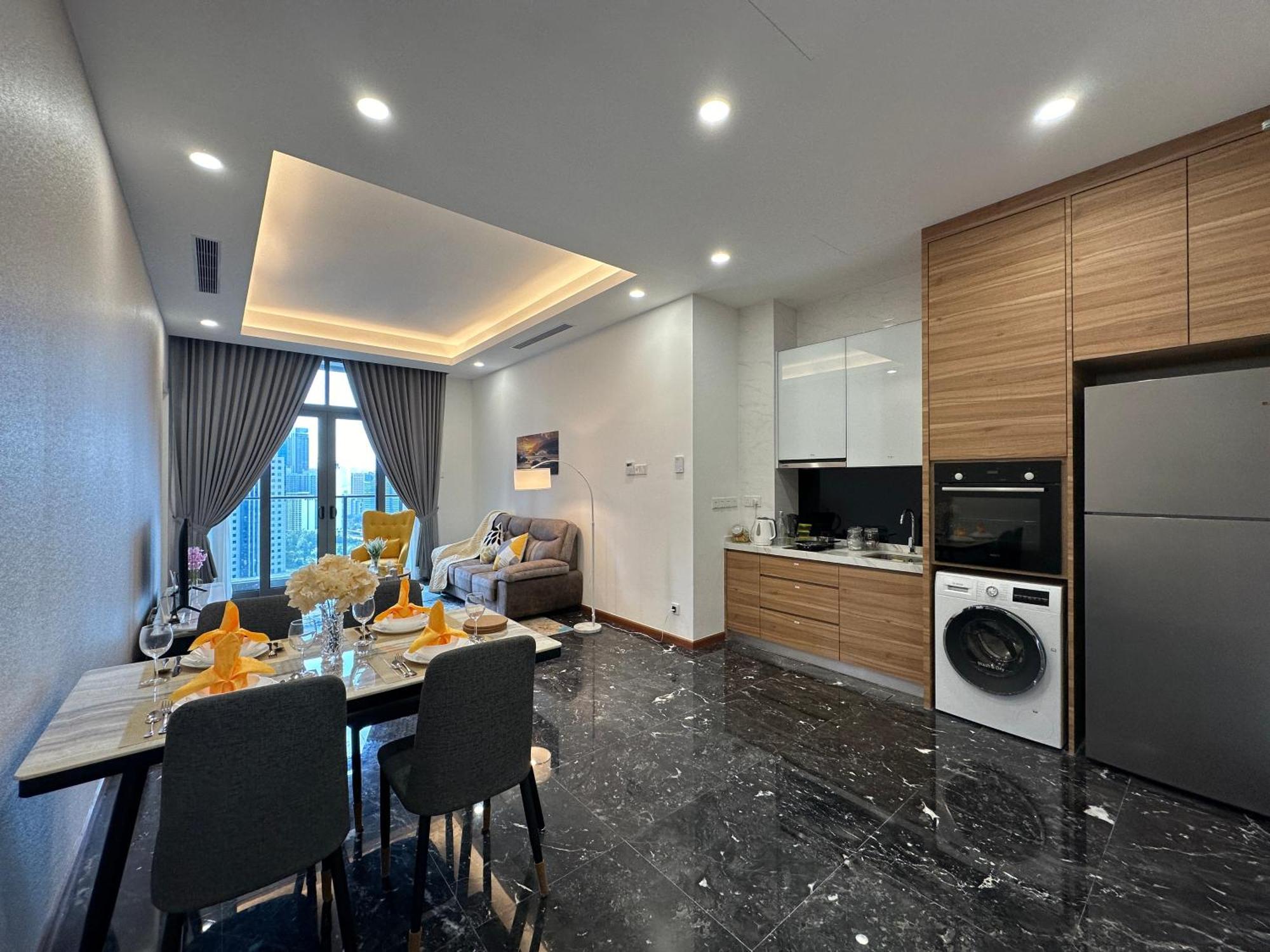 Royce Residences By Romeo Bnb Куала-Лумпур Экстерьер фото